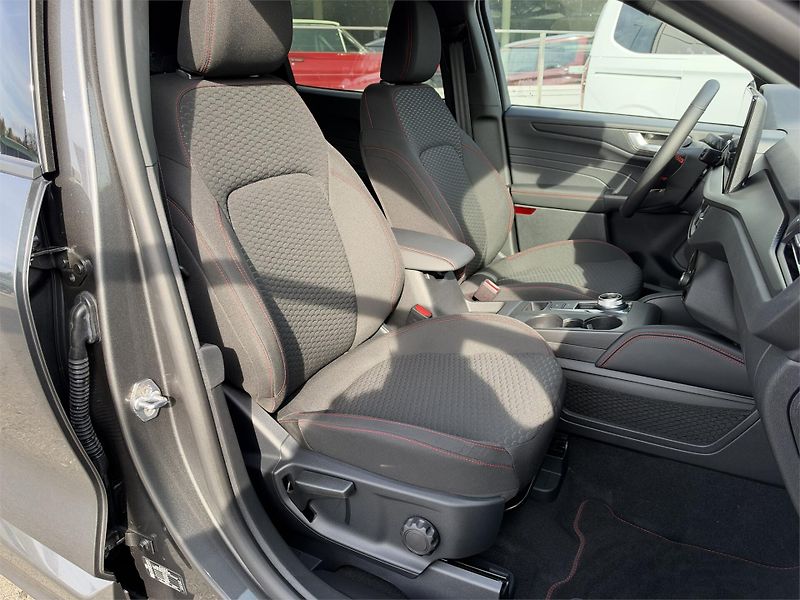 Ford Kuga (2026) ST-Line, 5dveřová, 2.5 Duratec - fotka 9 z 20