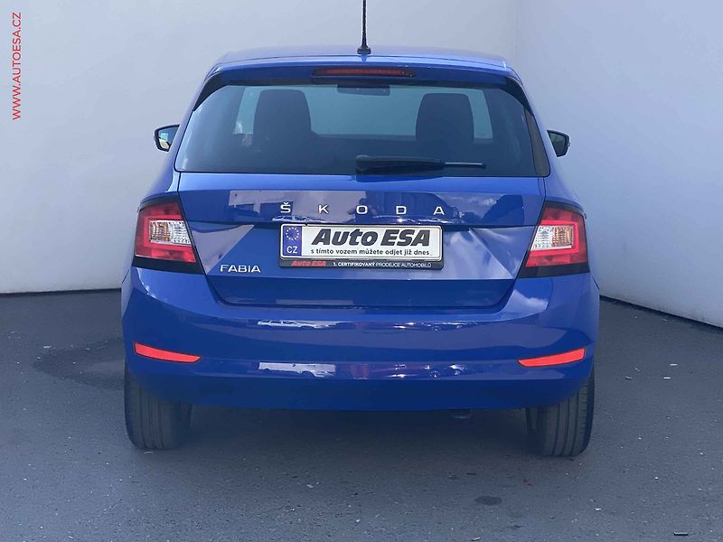 Škoda Fabia (2020) 1.0 TSi, 1.maj,ČR, Ambition - fotka 5 z 13