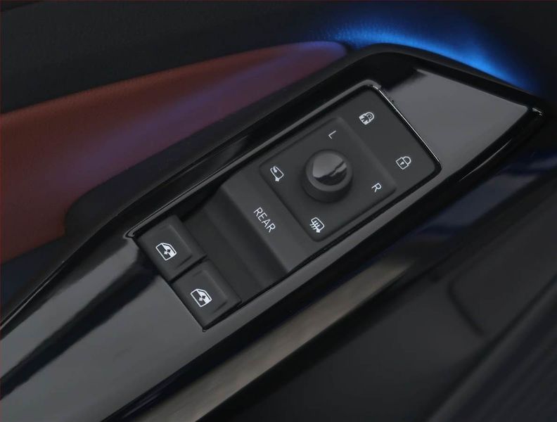 Volkswagen ID.4 (2020) 1st (82 kWh), SoH 82% - fotka 20 z 22