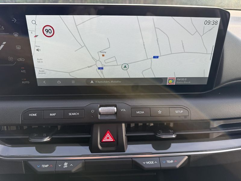 Kia K4 Sportswagon (2026) EXCLUSIVE 1.6 T-GDI 7DCT ALU17 - fotka 11 z 18