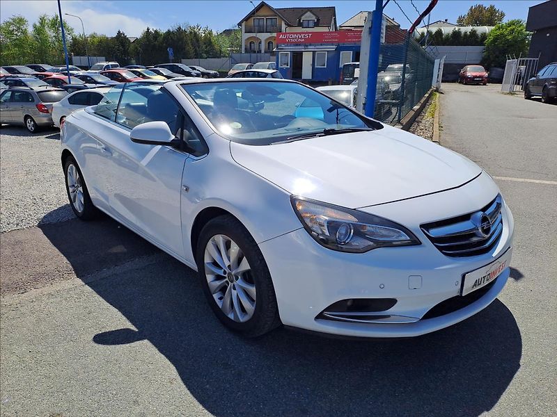 Opel Cascada 2,0 CDTI 121kW KABRIOLET - fotka 2 z 18
