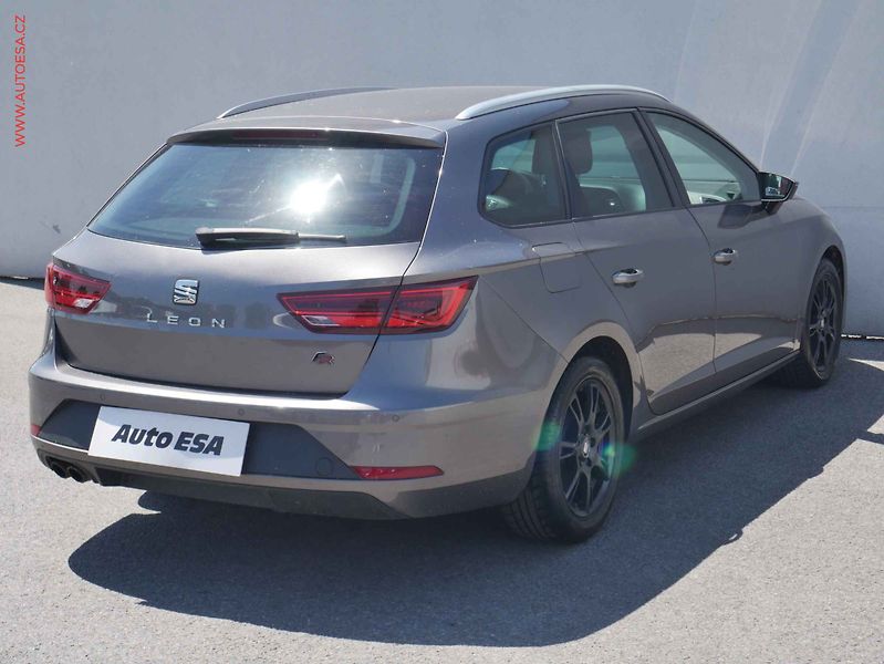 Seat Leon (2017) 1.8 TSi, 1.maj,ČR, AC, kůže - fotka 4 z 15