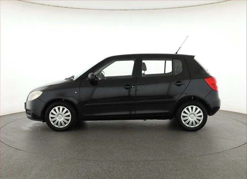 Škoda Fabia (2007) 1.2, nová STK, servisované - fotka 3 z 12