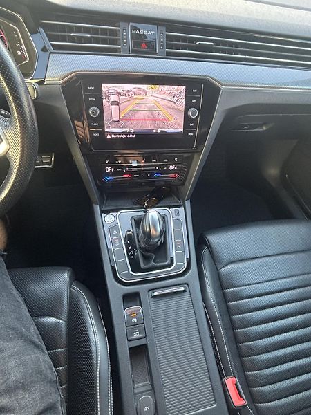 Volkswagen Passat (2021) VW Passat Alltrack 2.0 TDI 147 - fotka 13 z 19