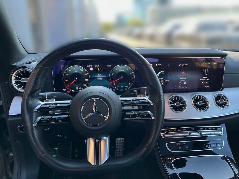 Mercedes-Benz Třídy E Třída E 450 4MATIC kupé AMG Li - fotka 11 z 18