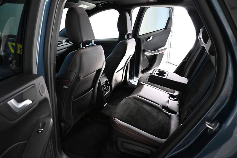 Ford Kuga (2023) 2.5 ST-LINE X LED Tažné Virtua - fotka 9 z 37