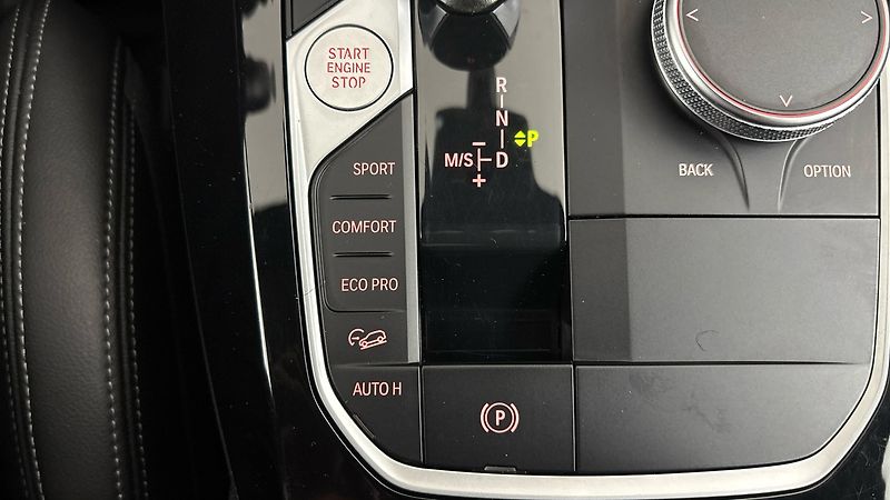 BMW X3 20d AUT xDrive M-sport - fotka 26 z 26