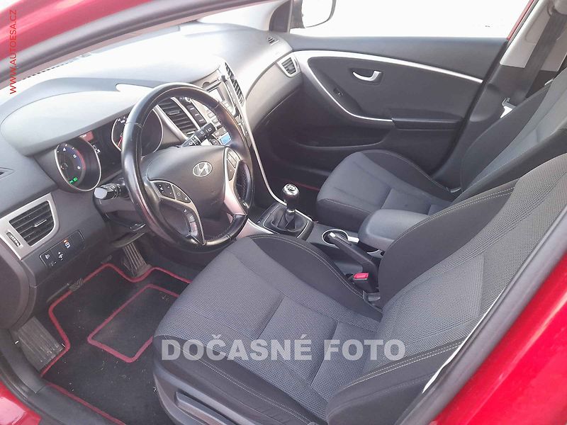 Hyundai i30 (2016) 1.6 - fotka 3 z 3