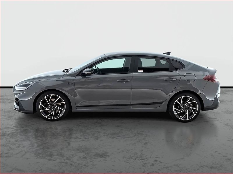 Hyundai i30 (2023) N-Line 1.5 T-GDI MHEV - fotka 3 z 17
