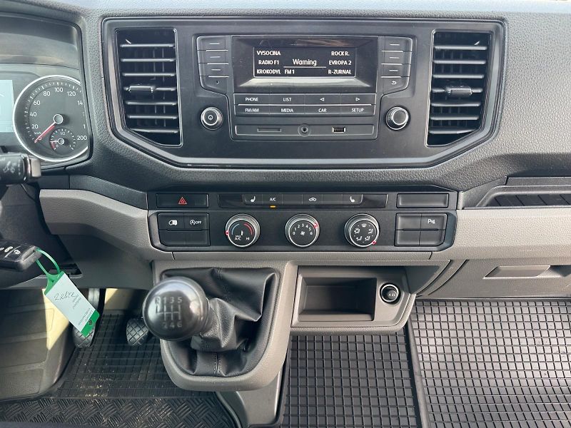 Volkswagen Crafter (2019) L4H3 2.0TDI 103kW CZ DPH - fotka 11 z 11