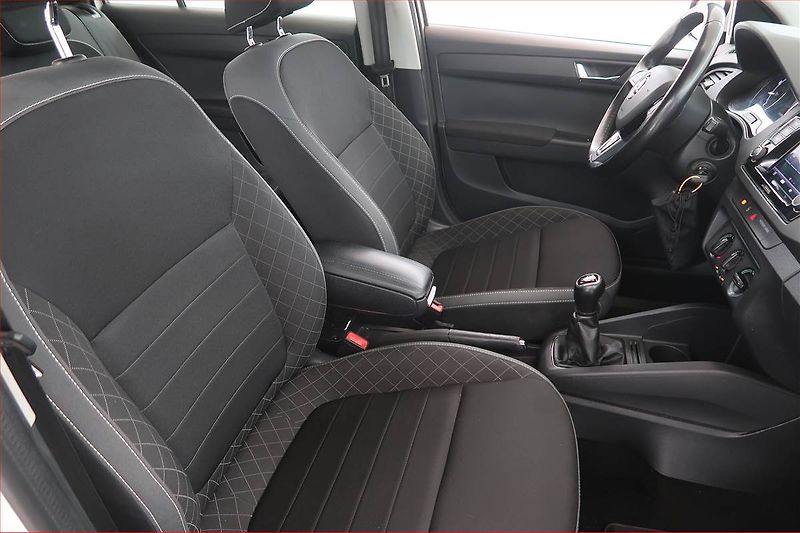 Škoda Fabia (2020) 1.0 TSI, ČR,1.maj - fotka 9 z 14