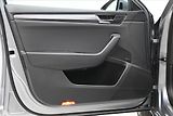 Škoda Superb 2,0 TDI 110 kW DSG Style Záruk - náhled 25