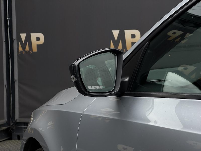 Škoda Octavia (2019) 2.0TSi 245 RS, DSG, PANO   - fotka 42 z 50