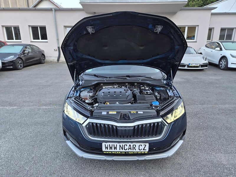 Škoda Octavia Combi Scout TDi 147kw DSG 4x4 - fotka 18 z 49