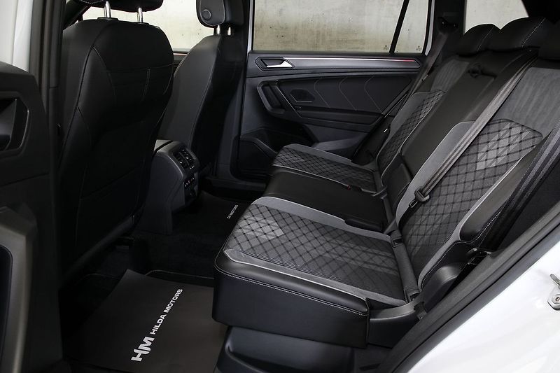 Volkswagen Tiguan Allspace 2.0TSI 140kW 4x4 DSG R-Line TZ - fotka 14 z 39