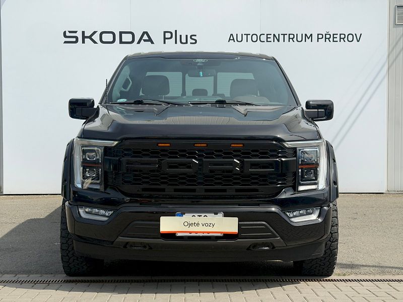 Ford F-150 (2021) Lariat 3.5L 298kW 4x4 - fotka 4 z 35