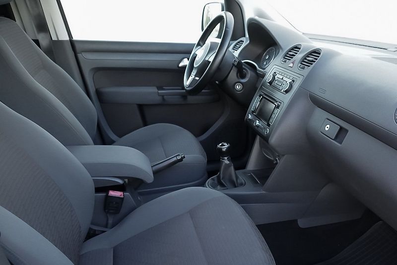Volkswagen Caddy 1.2 TSi COMFORTLINE - fotka 19 z 31