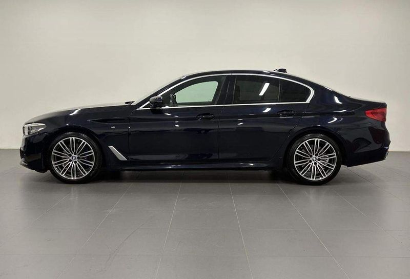 BMW Řada 5 (2019) BMW 530d,M paket, Záruka, DPH - fotka 2 z 10