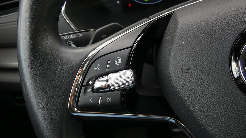Škoda Octavia 1.5 TGI G-TEC 96kW DSG Ambitio - fotka 11 z 23