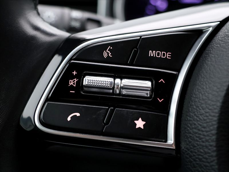 Kia Ceed 1,5 118 kW T-GDI CZ Zaruka LED - fotka 17 z 32