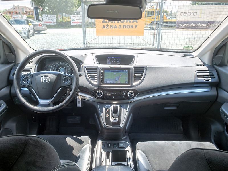 Honda CR-V (2016) ČR 1.6D 118KW MAT 4x4 – 1maj - fotka 14 z 58
