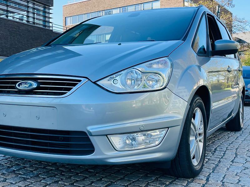 Ford Galaxy 2.0TDCi MANUÁL 7 MÍST VÝHŘEV - fotka 48 z 49