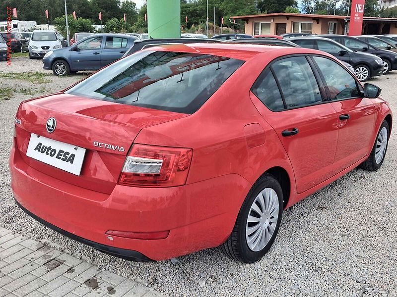Škoda Octavia (2014) 1.2 TSI, ČR, servis.kniha, AC - fotka 4 z 17