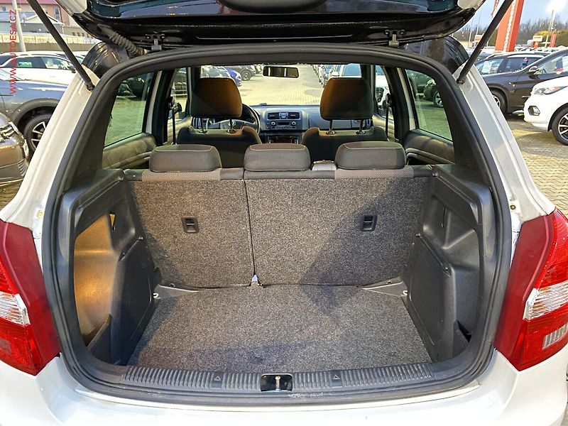 Škoda Fabia (2013) 1.2 TSi, Monte Carlo, navi, - fotka 7 z 18