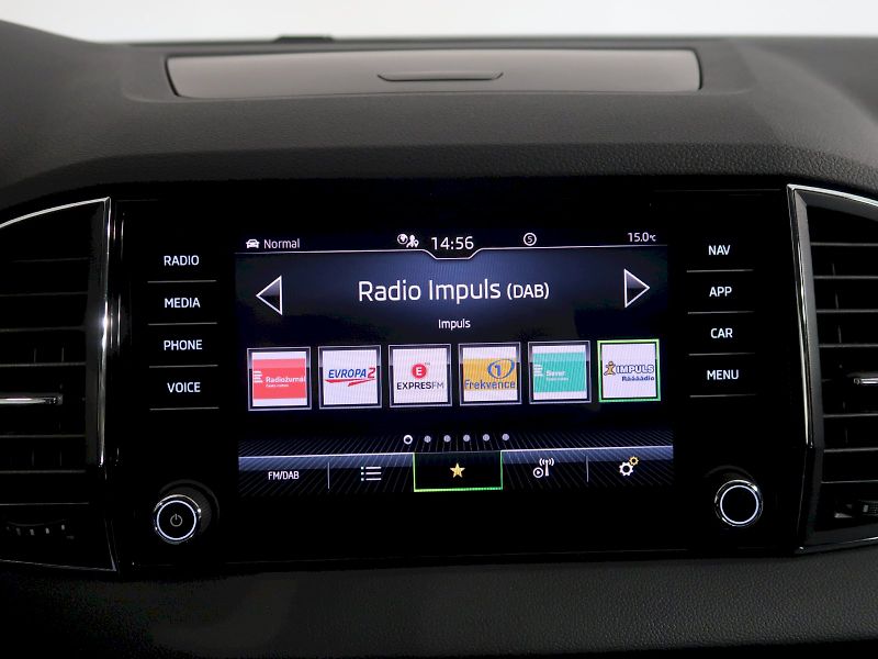 Škoda Karoq (2022) EXCLUSIVE 2.0TDI 110KW DSG 4x4 - fotka 27 z 40