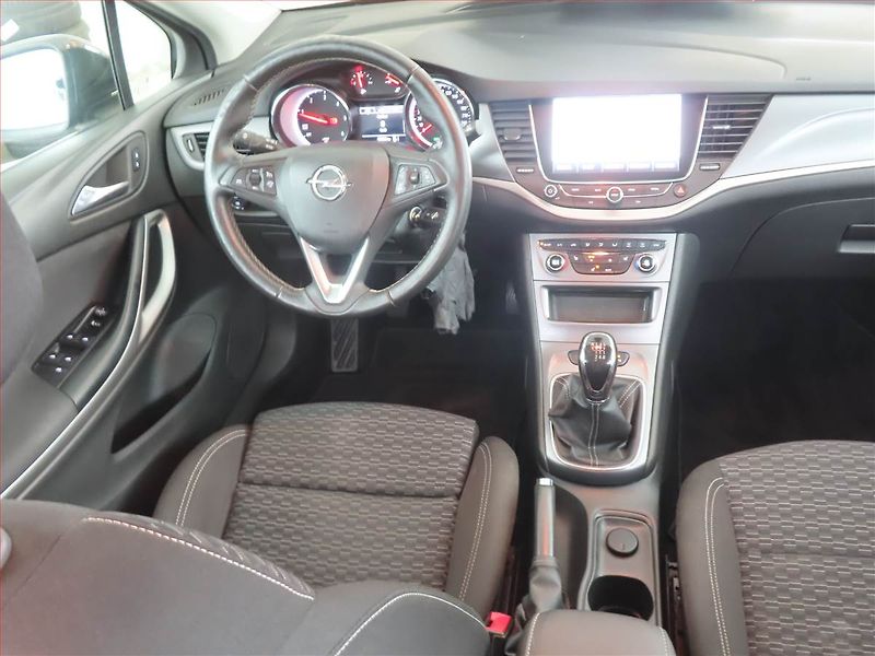 Opel Astra (2019) 1.6 CDTI, Navi, Tempomat - fotka 7 z 18