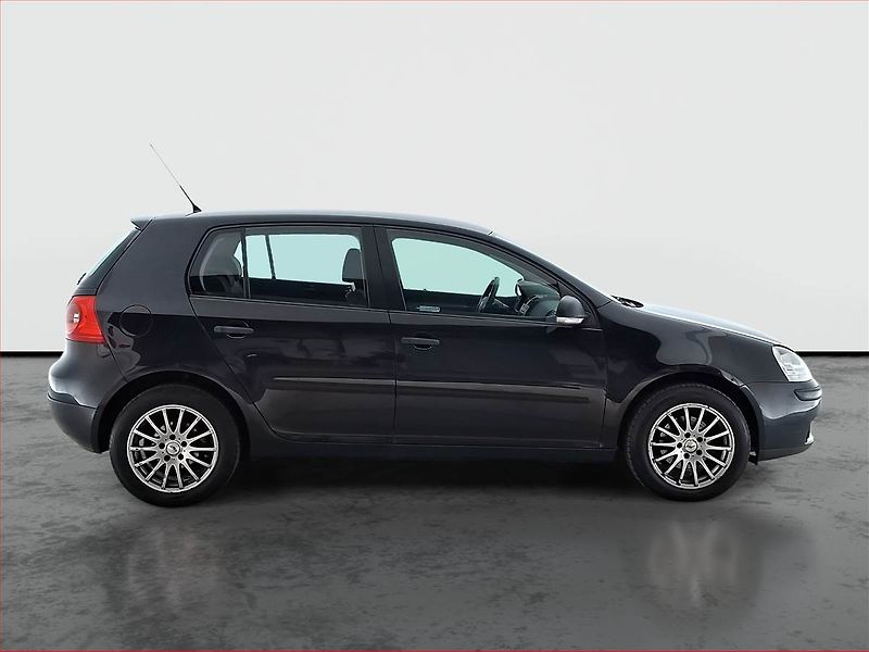 Volkswagen Golf (2006) 1.9 TDI, v provozu - fotka 6 z 14