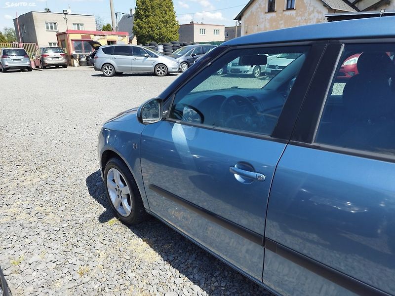 Škoda Fabia (2012) - fotka 5 z 37
