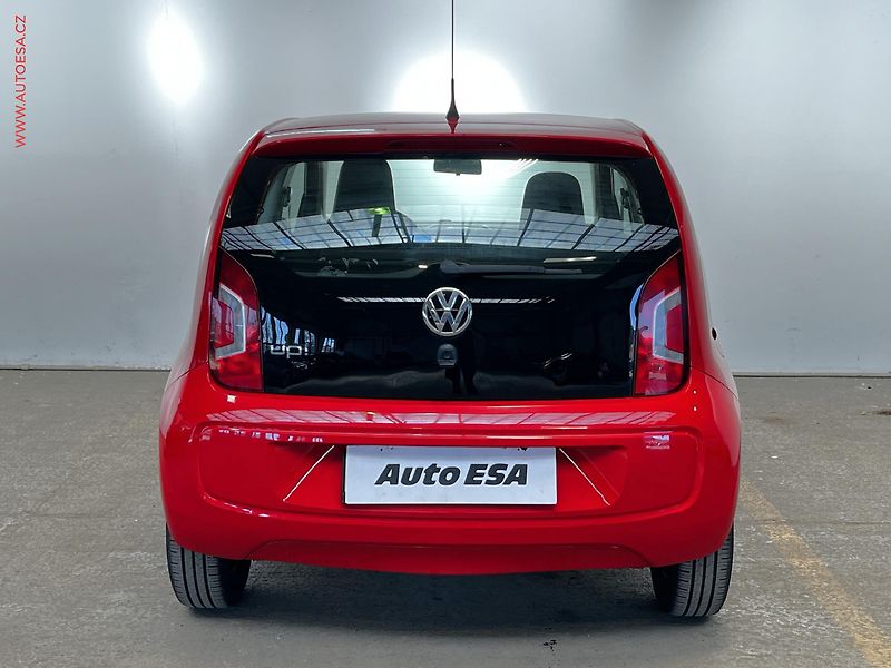 Volkswagen up! (2014) 1.0i - fotka 5 z 12