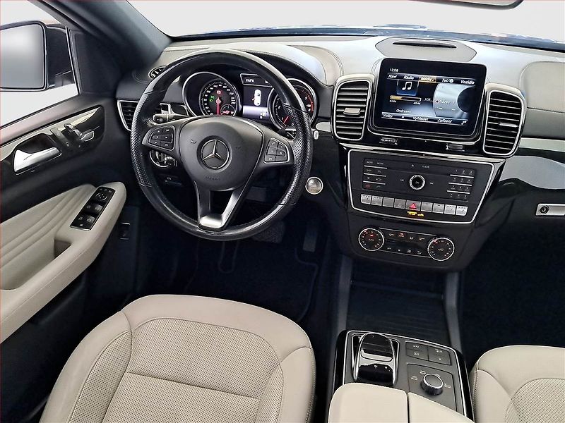 Mercedes-Benz GLE (2019) 350 d 4MATIC - fotka 7 z 22