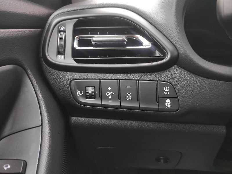 Hyundai i30 1,0T-GDi Top KM,Style, ČR - fotka 29 z 43
