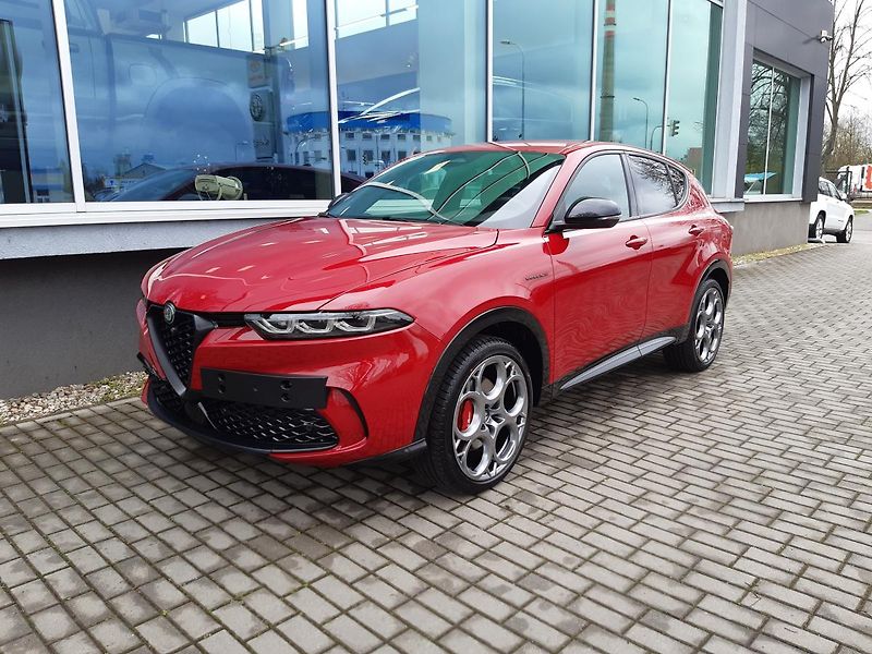 Alfa Romeo Tonale (2023) 1,3 PHEV 280 PS  Veloce - fotka 2 z 48