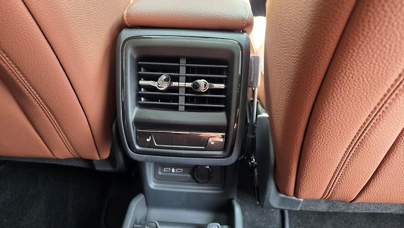 Škoda Kodiaq (2024) 2.0 TDI 142kW DSG 4x4 Exclusiv - fotka 20 z 50