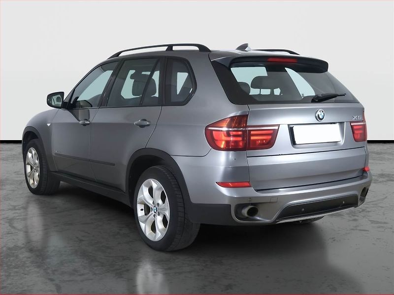BMW X5 (2011) xDrive40d, 4X4, Automat, Navi - fotka 4 z 19
