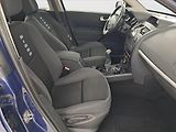 Renault Mégane (2009) Confort 1.6 16V, Klima - náhled 9