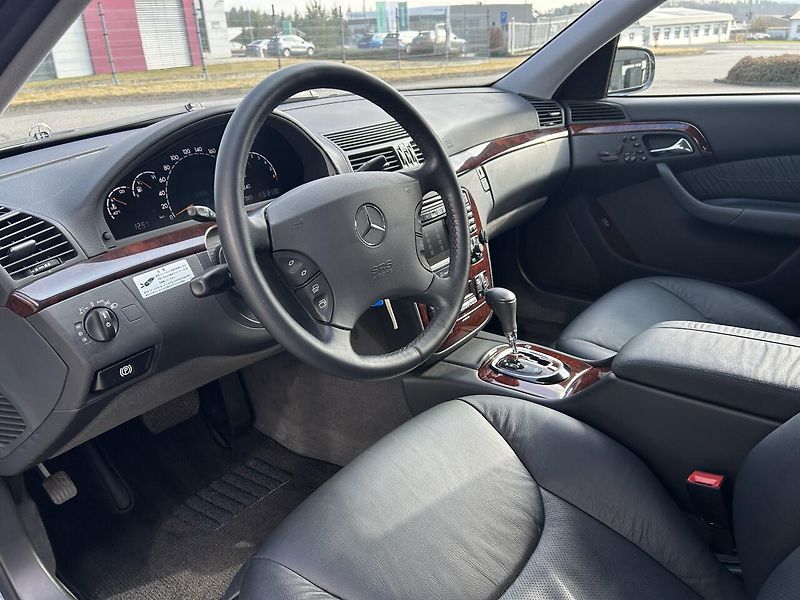 Mercedes-Benz Třídy S S 320 W220 - fotka 12 z 29