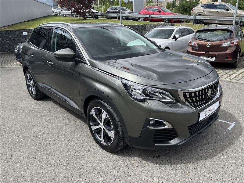 Peugeot 3008 1,2 PT AT 1.ČR PLNÝ SERVIS - fotka 7 z 37