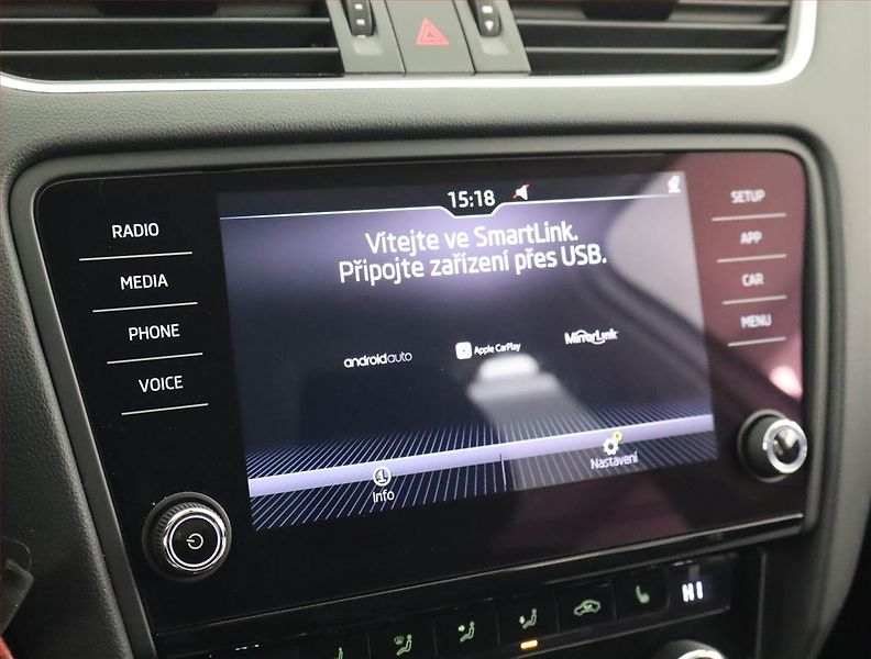 Škoda Octavia (2019) 1.6 TDI, 4X4, Serv.kniha - fotka 20 z 23