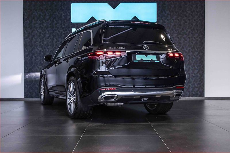 Mercedes-Benz GLS (2025) 450 d 4MATIC - fotka 4 z 27