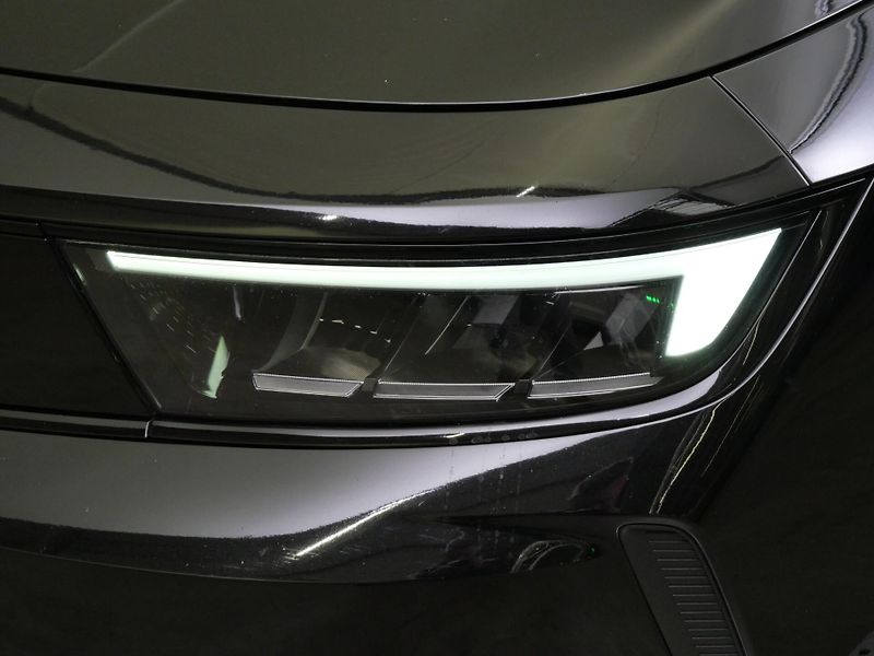 Opel Astra - fotka 12 z 27
