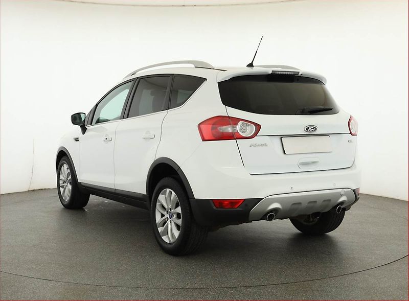 Ford Kuga (2011) 2.0 TDCi, Tempomat - fotka 4 z 16