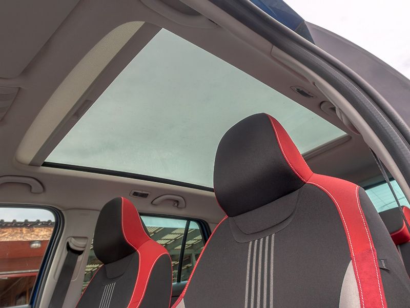 Škoda Fabia (2016) ČR 1.2T 81KW MONTE CARLO - fotka 13 z 50