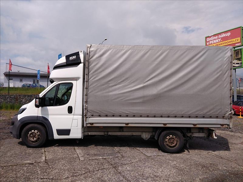 Peugeot Boxer 3,0   3,0 HDi*8 Palet*Spaní*WE - fotka 8 z 37