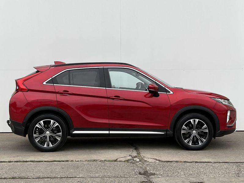 Mitsubishi Eclipse Cross 1.5 TURBO 4WD CVT INSTYLE+ - fotka 3 z 25