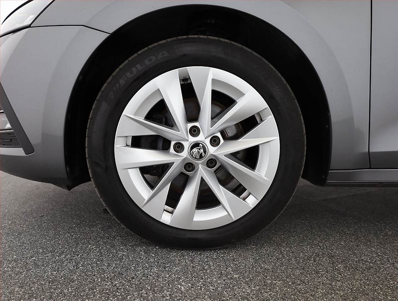 Škoda Octavia (2023) Style 2.0 TDI, 4X4, Automat - fotka 17 z 17