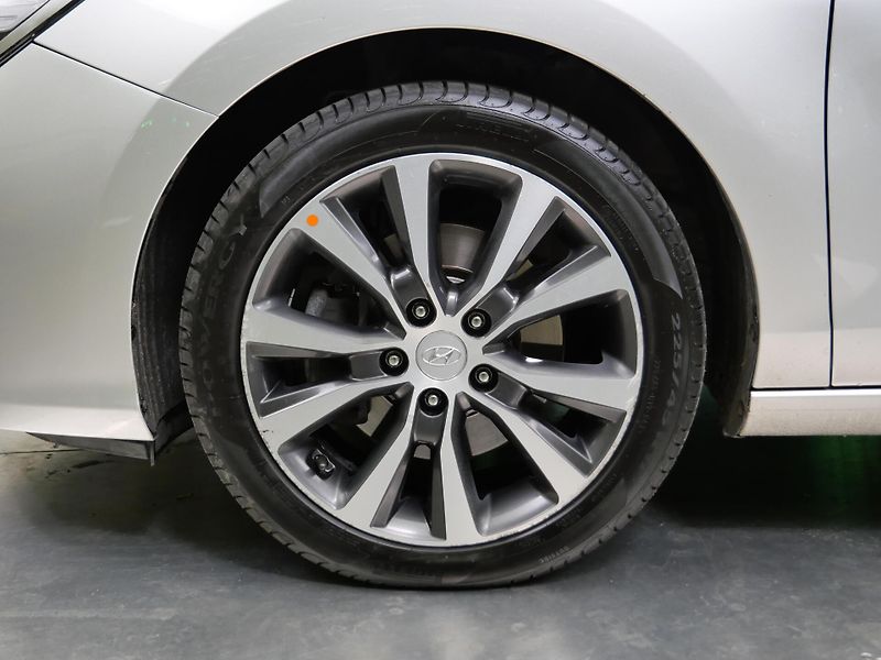 Hyundai i30 - fotka 10 z 26